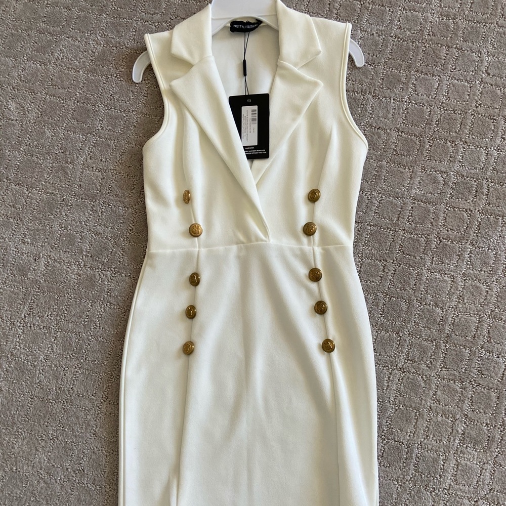 NWT Pretty Little Thing Body Con Dress